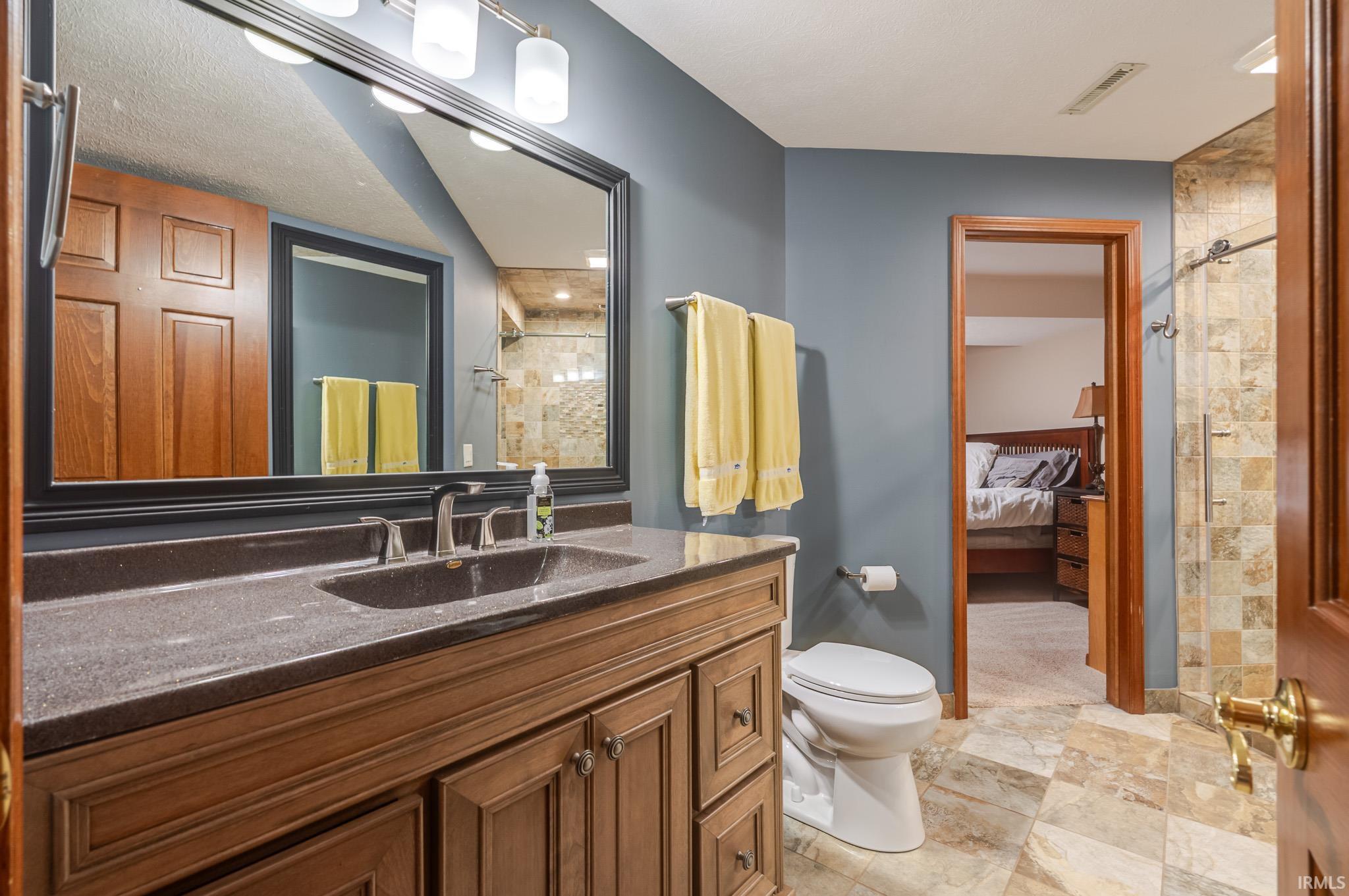 217 Greenfield Drive Middlebury IN 46540
