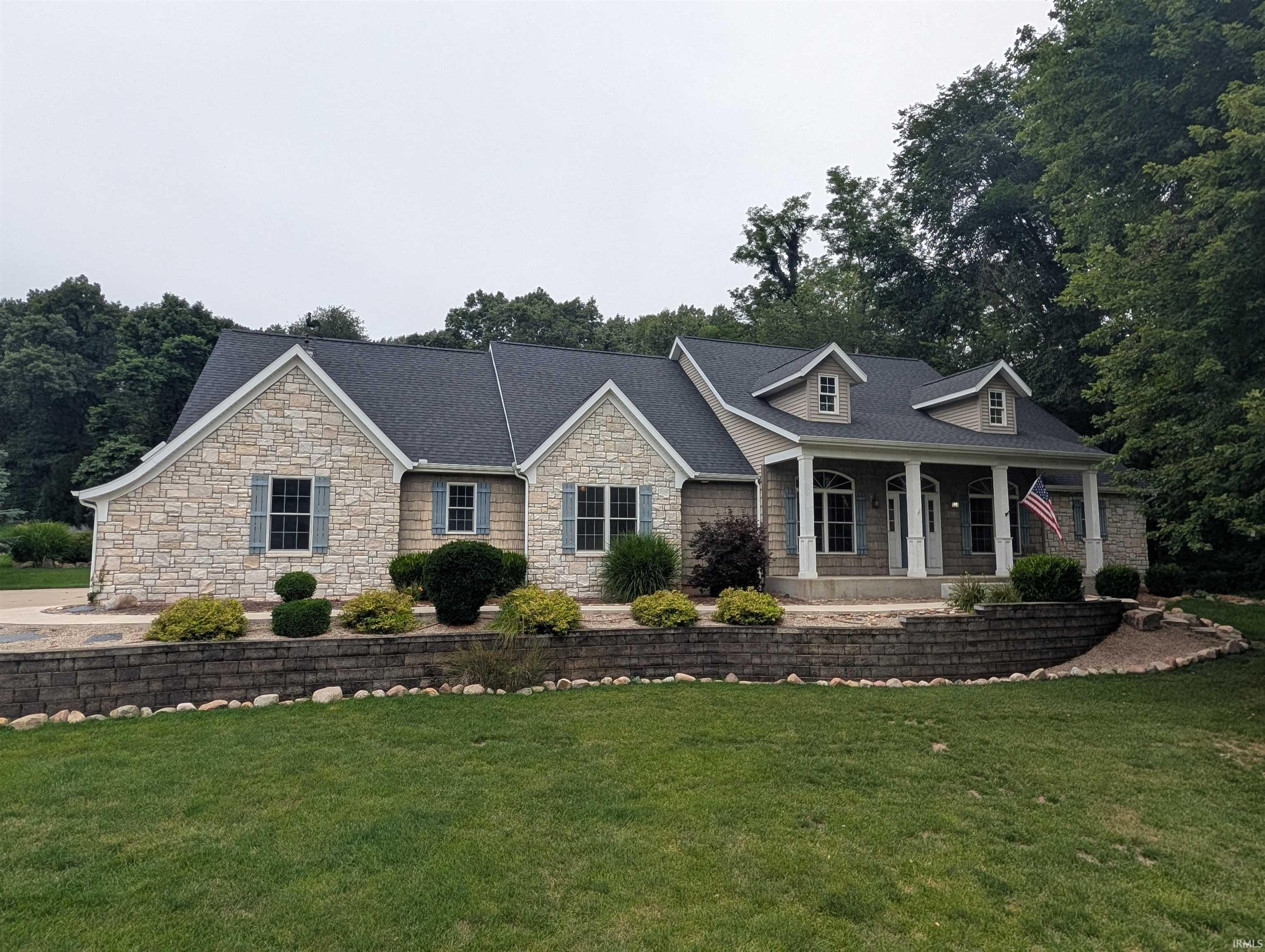 55755 Little Creek Lane Middlebury IN 46540