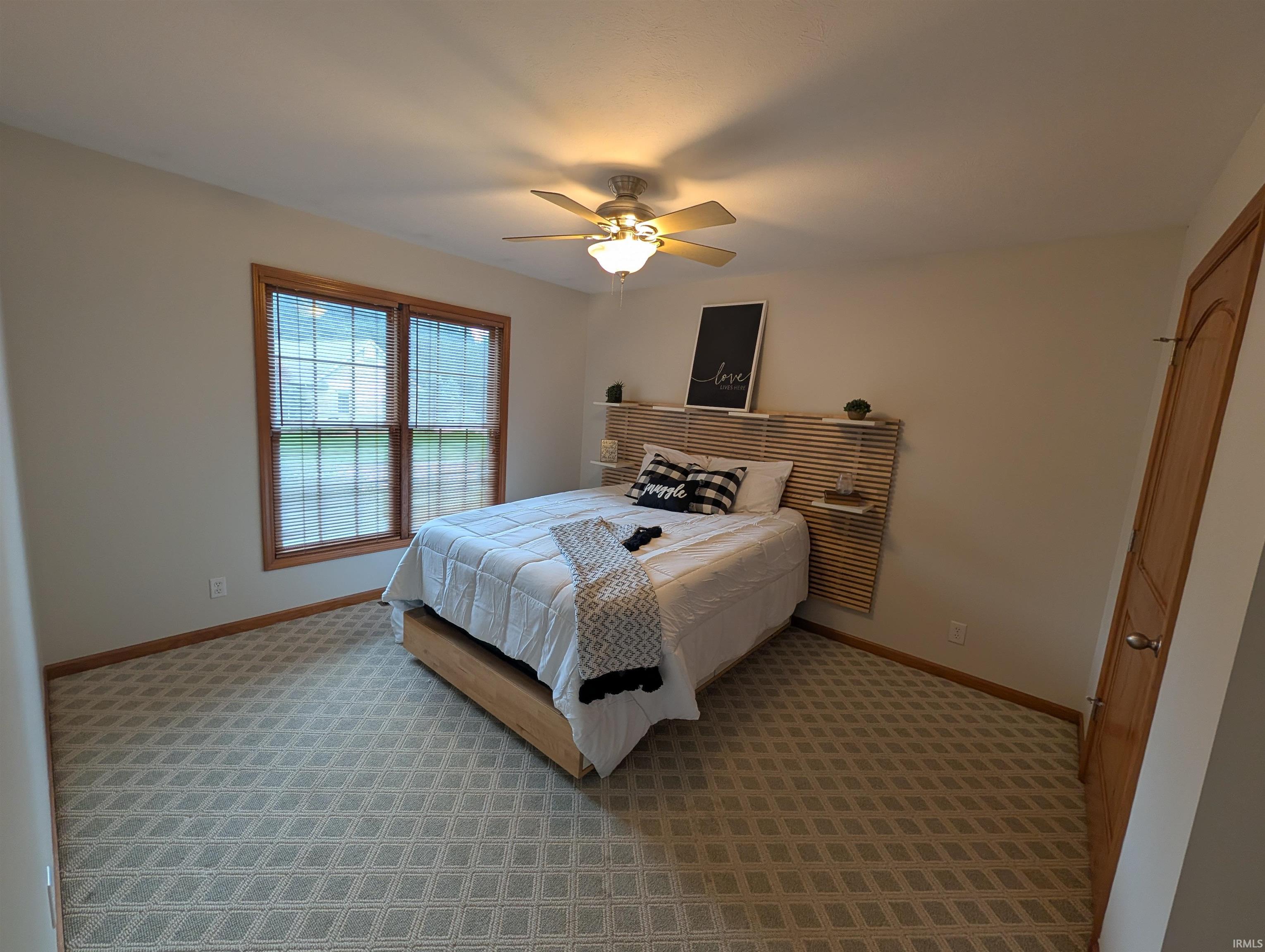 55755 Little Creek Lane Middlebury IN 46540