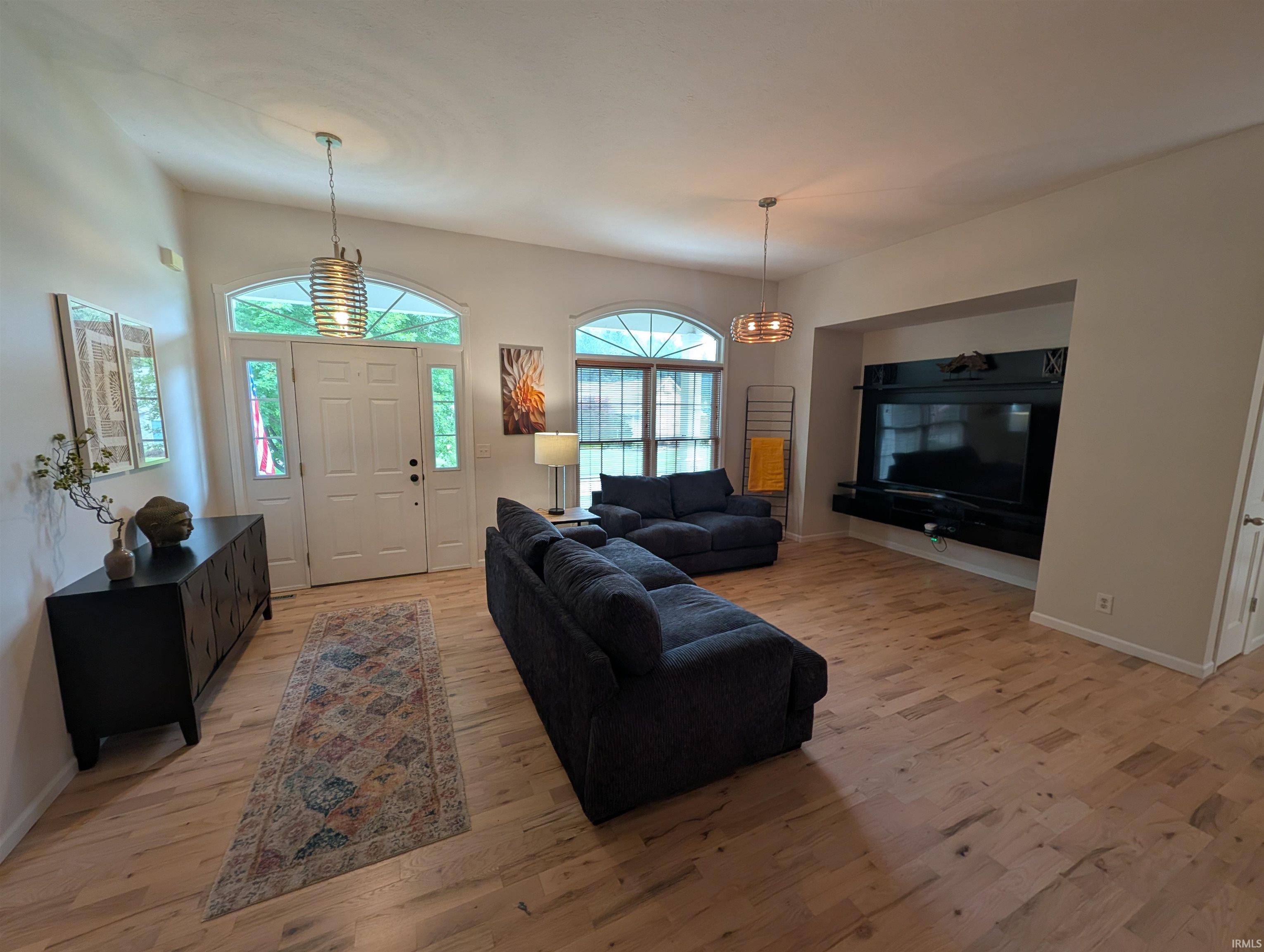 55755 Little Creek Lane Middlebury IN 46540