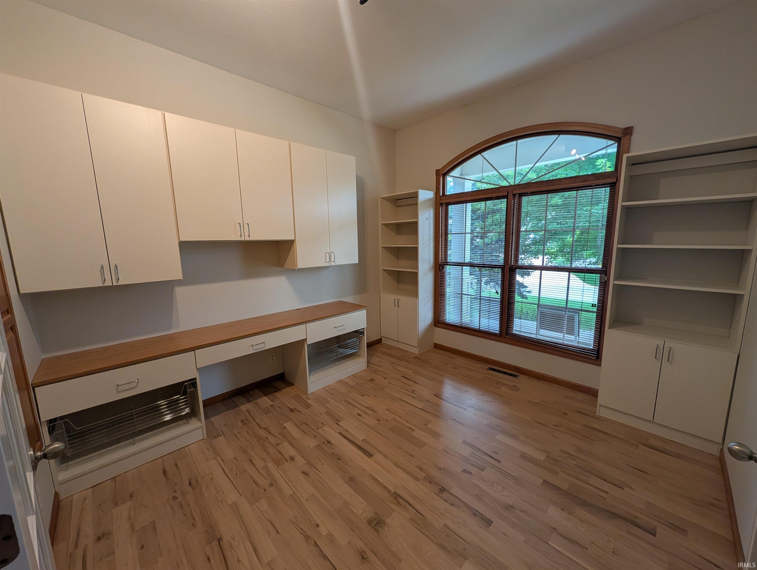 55755 Little Creek Lane Middlebury IN 46540