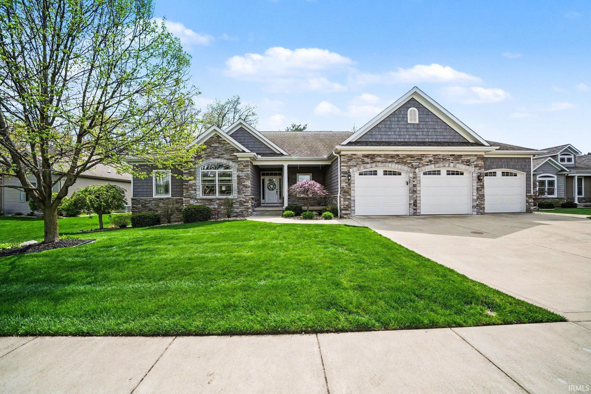 1810 Alfton Court South Bend IN 46614