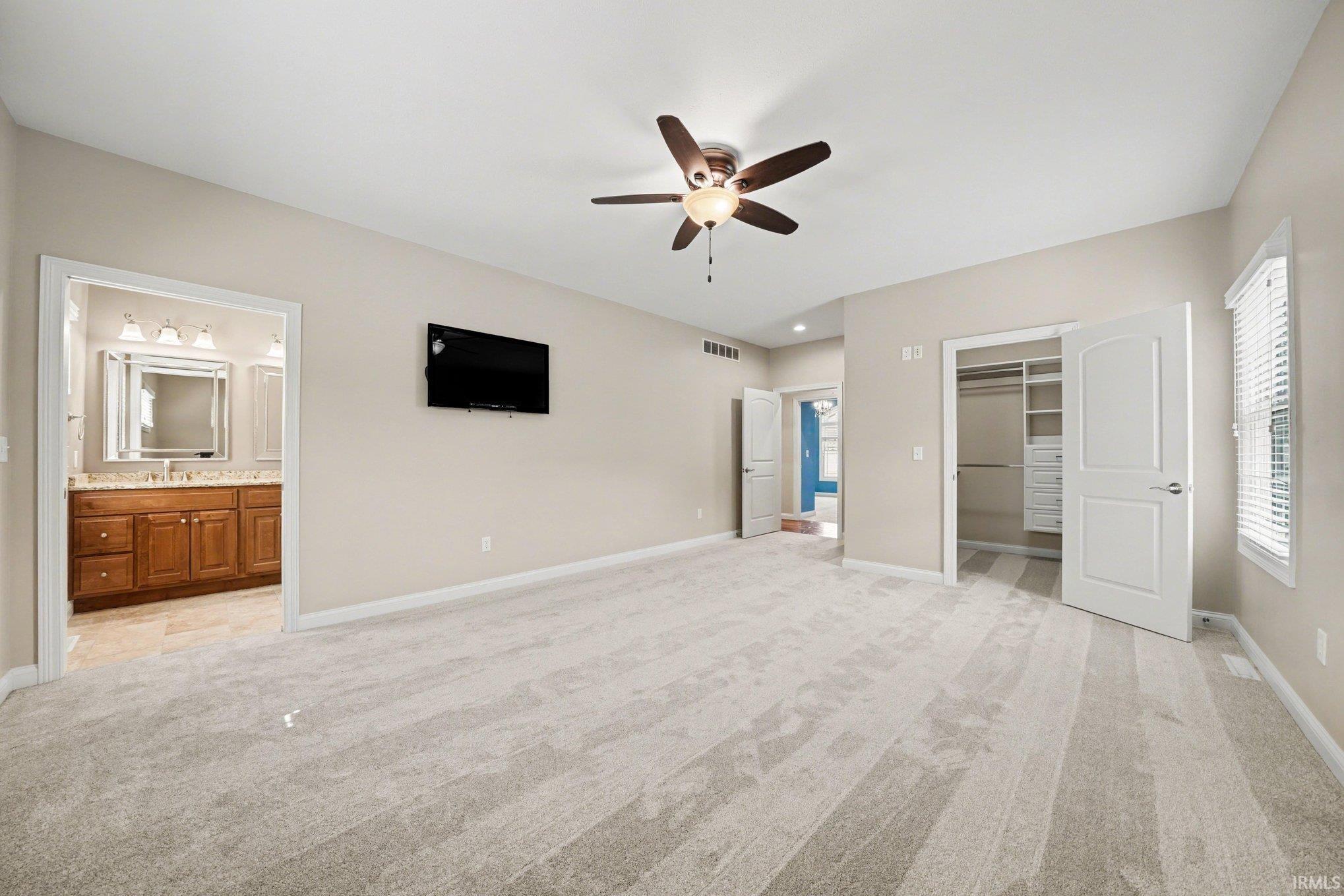 1810 Alfton Court South Bend IN 46614