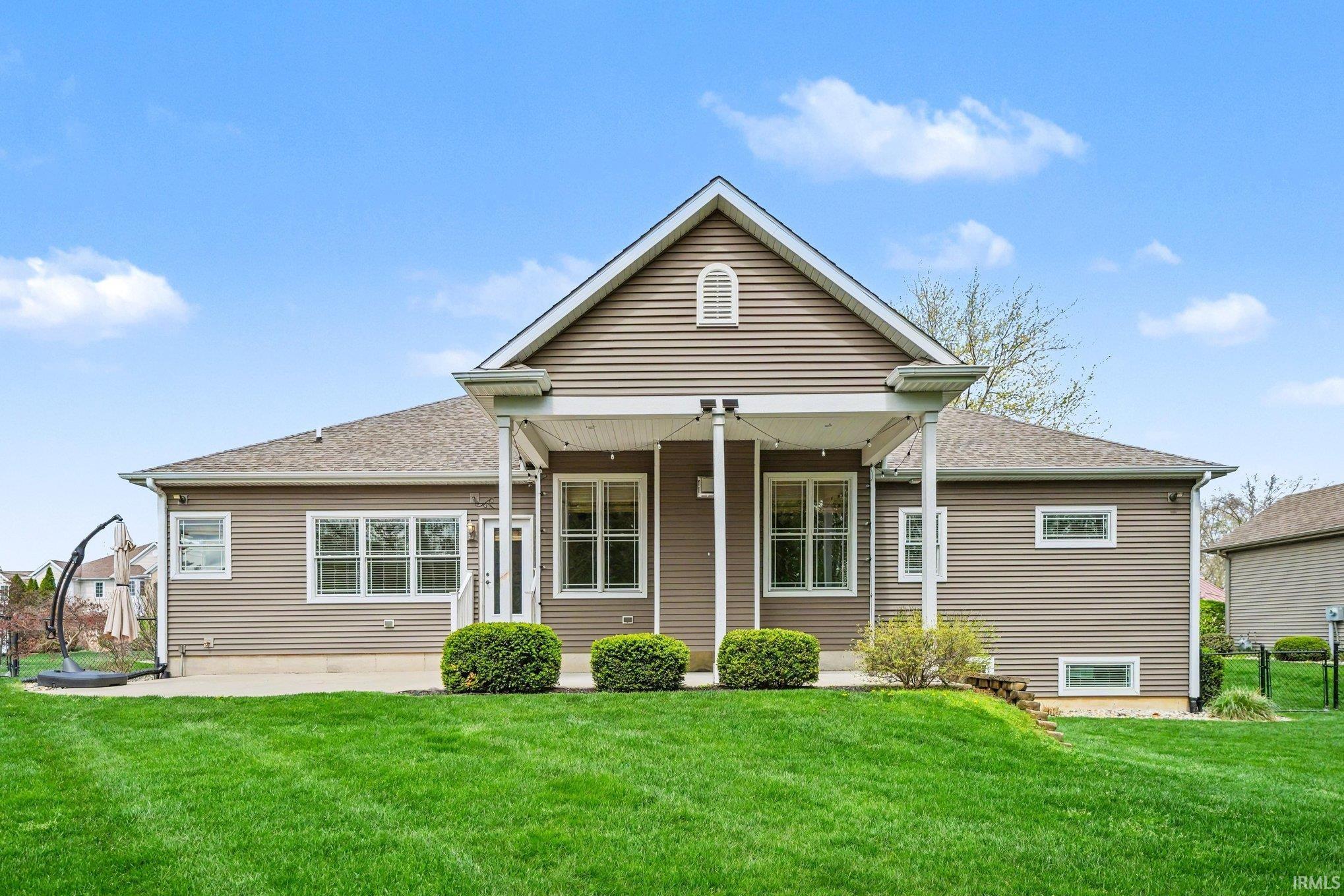 1810 Alfton Court South Bend IN 46614