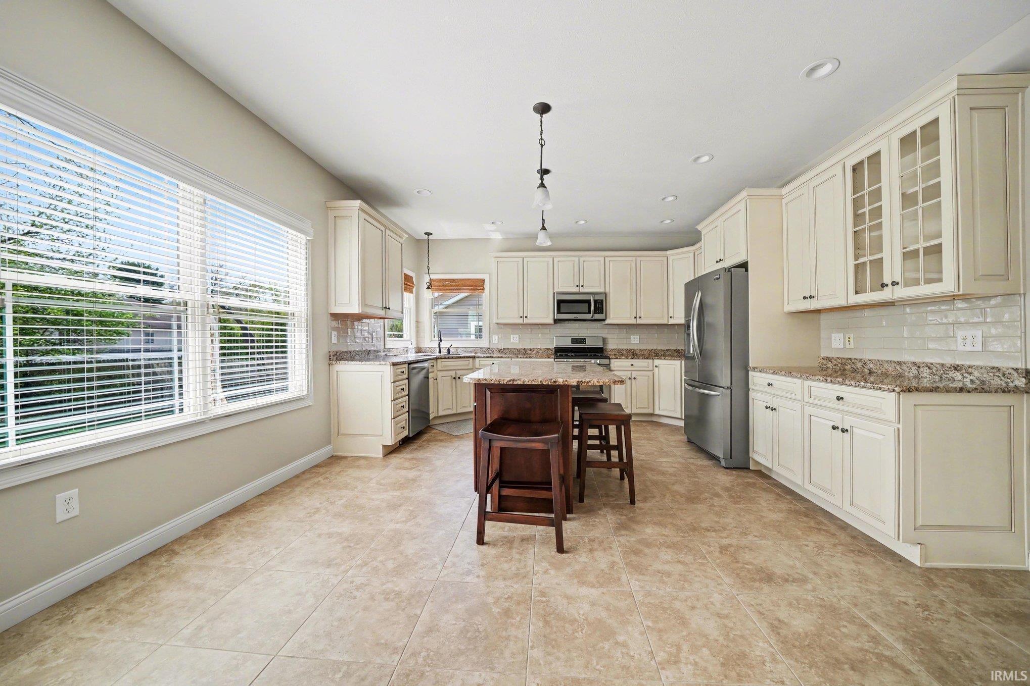 1810 Alfton Court South Bend IN 46614
