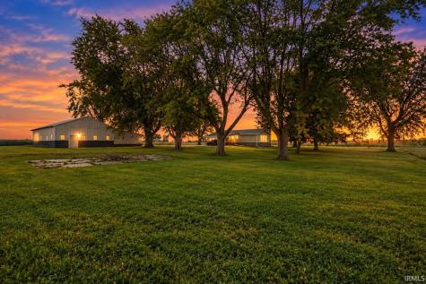 5637 N County Road 900 East Losantville IN 47354