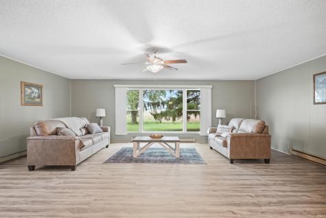 5637 N County Road 900 East Losantville IN 47354