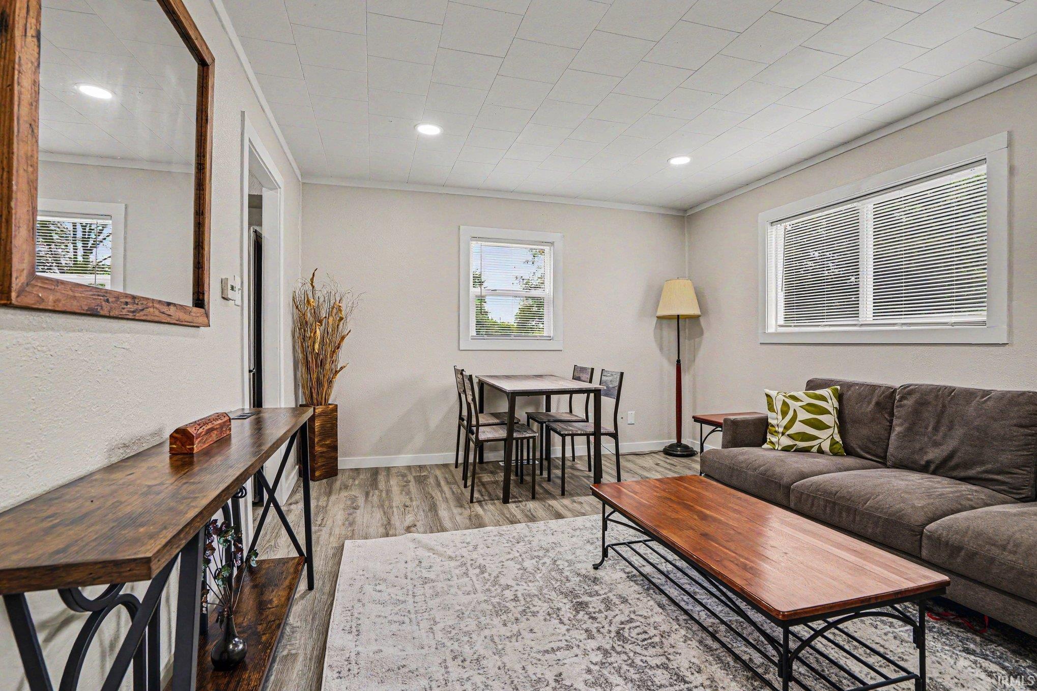 214 S Illinois Street South Bend IN 46619
