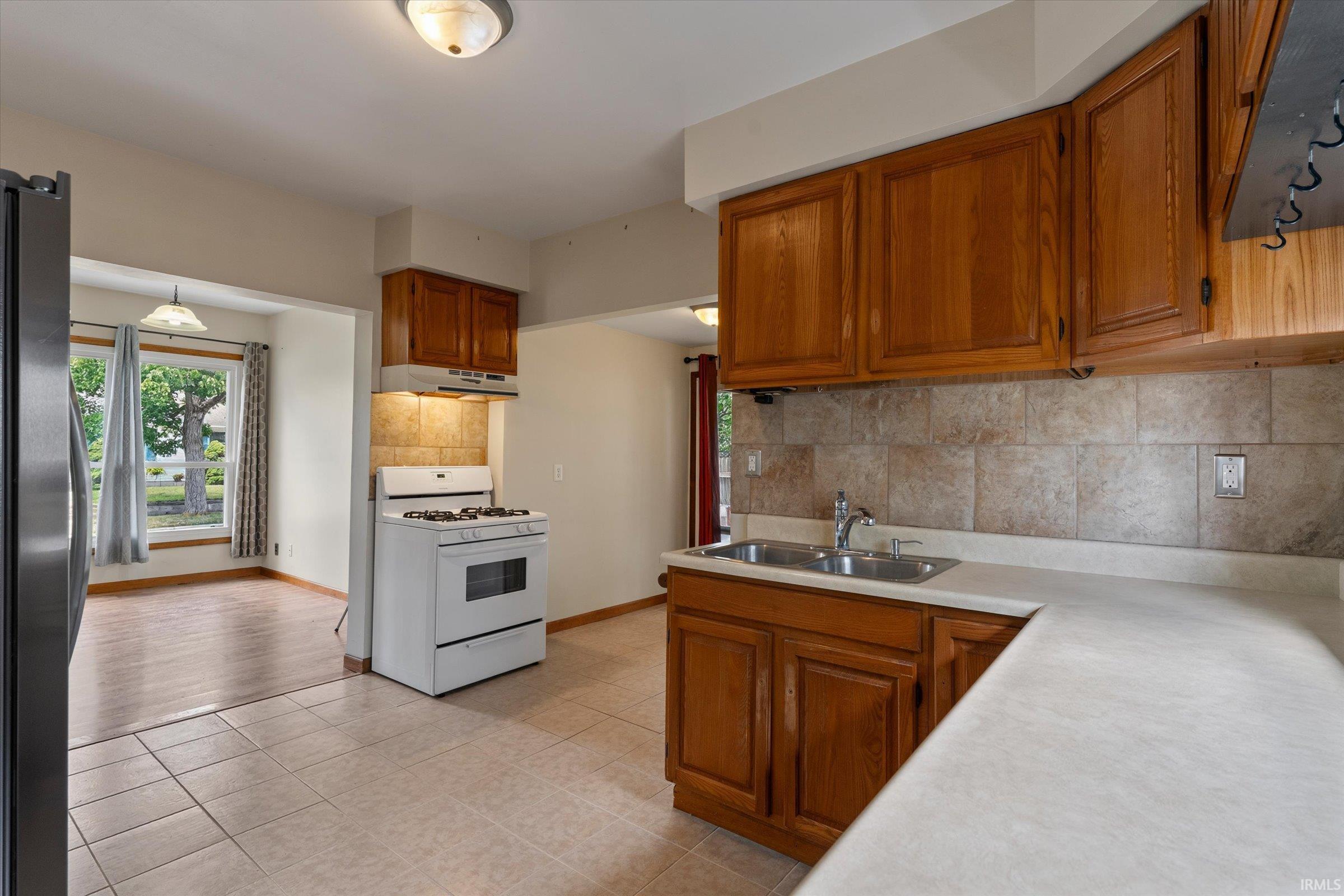 234 W Lawrence Street Mishawaka IN 46545