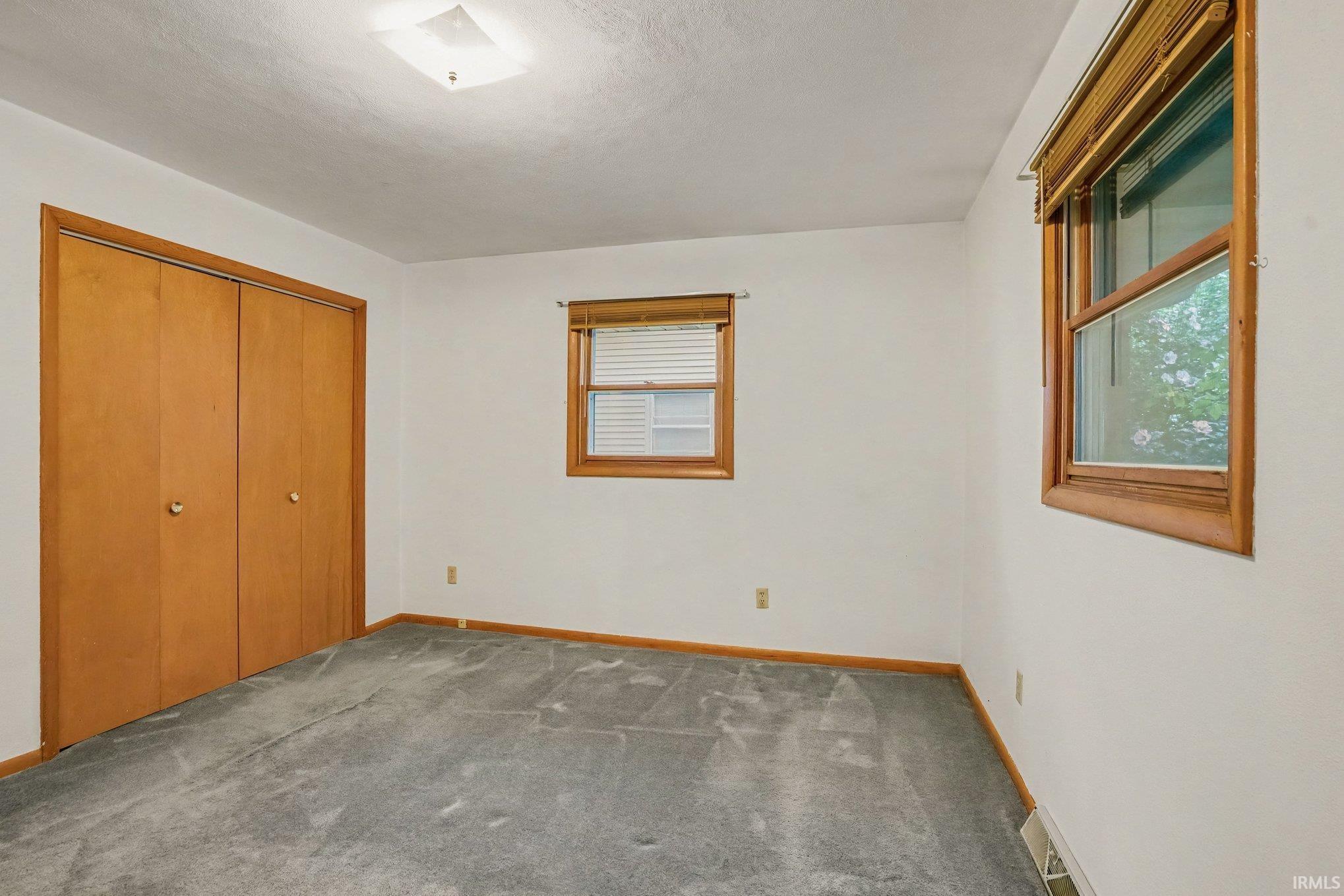 2434 Roys Avenue Elkhart IN 46517