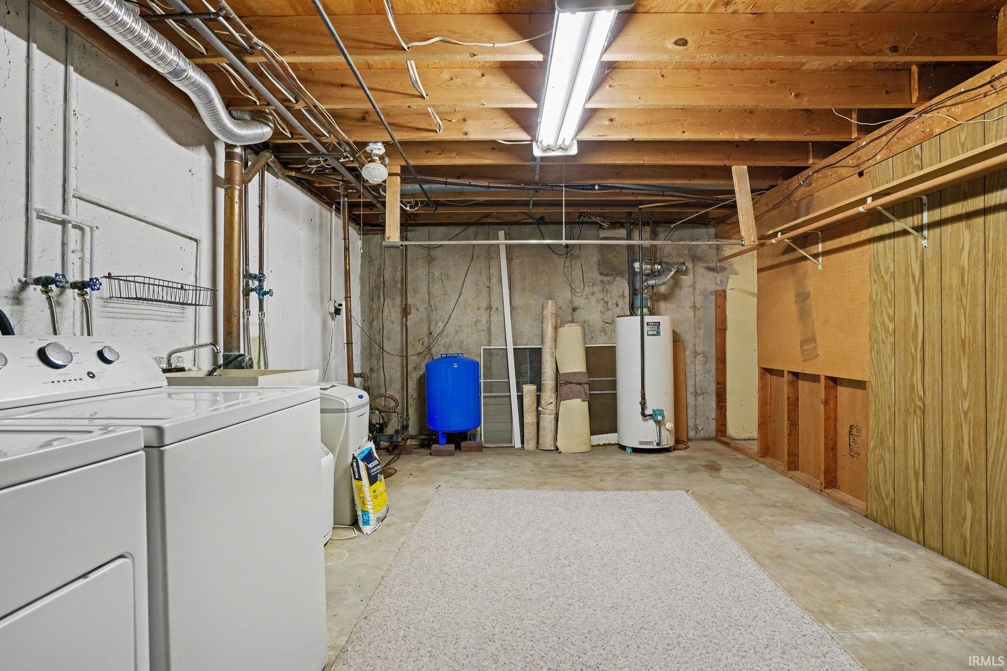 2434 Roys Avenue Elkhart IN 46517