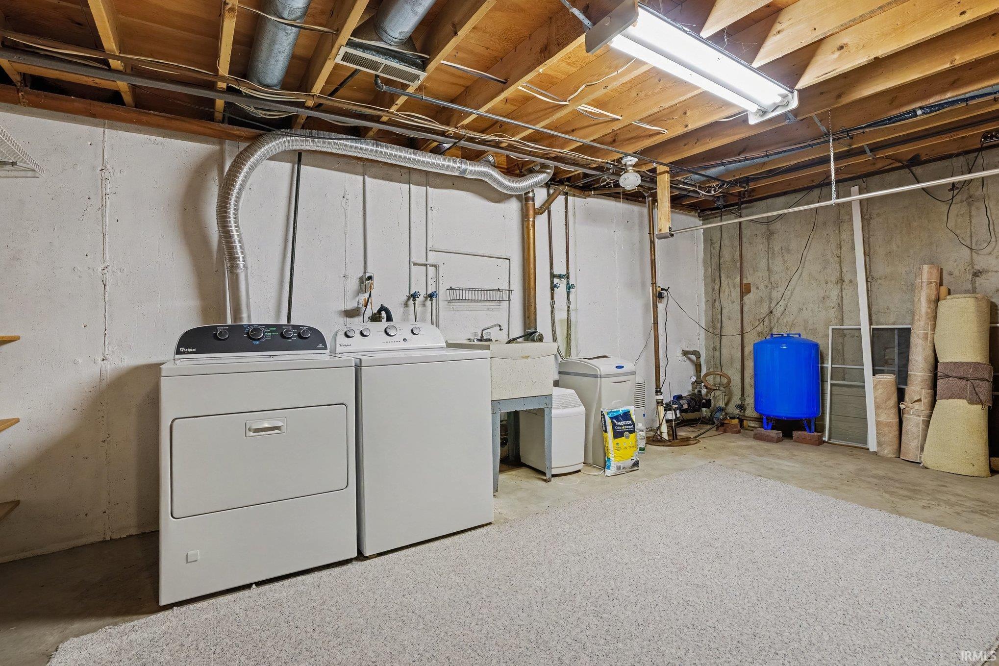 2434 Roys Avenue Elkhart IN 46517