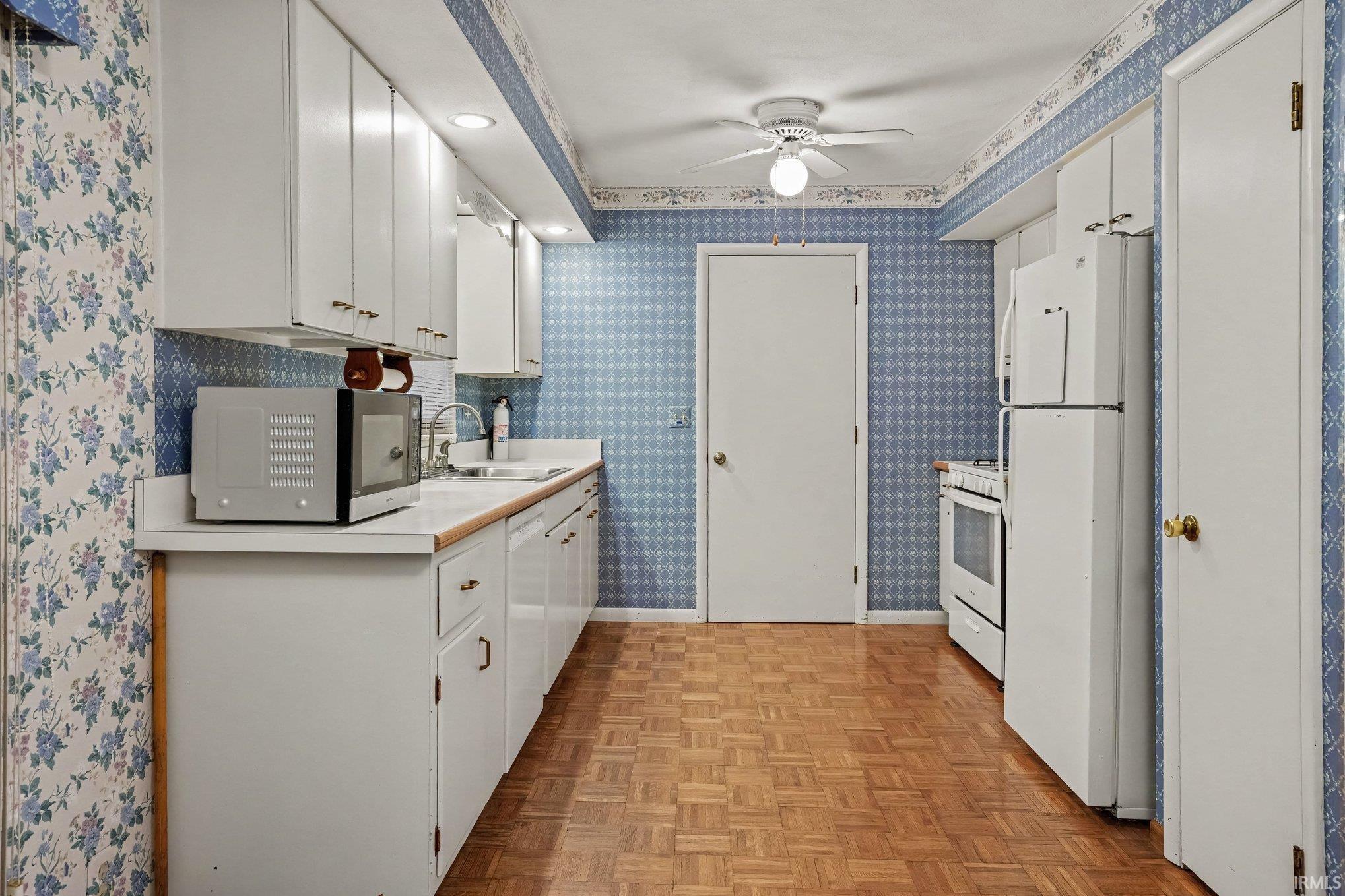 2434 Roys Avenue Elkhart IN 46517