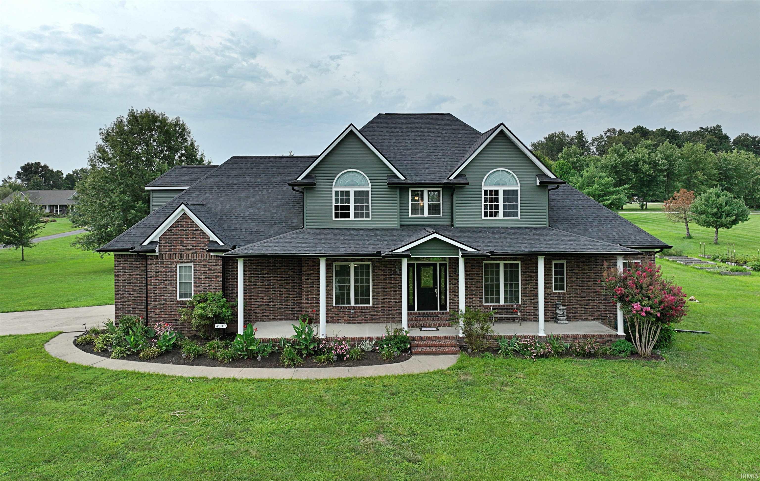 4300 Gardenia Lane Washington IN 47501