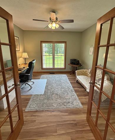 4300 Gardenia Lane Washington IN 47501