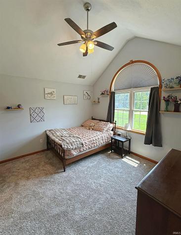 4300 Gardenia Lane Washington IN 47501