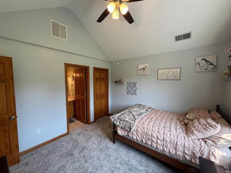 4300 Gardenia Lane Washington IN 47501