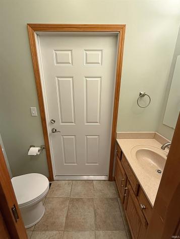 4300 Gardenia Lane Washington IN 47501