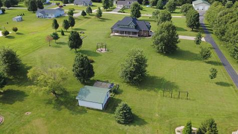 4300 Gardenia Lane Washington IN 47501
