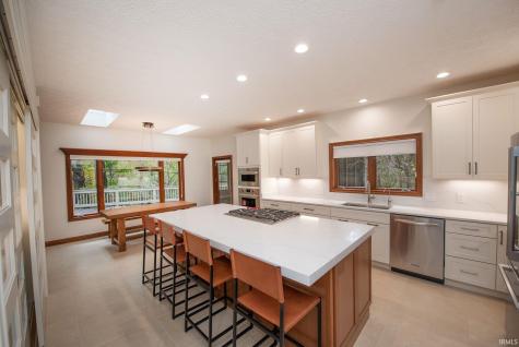 811 Deerwood Ridge Lafayette IN 47905
