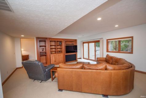 811 Deerwood Ridge Lafayette IN 47905