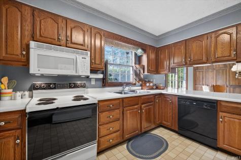 2711 S Mcmillan Court Bloomington IN 47401