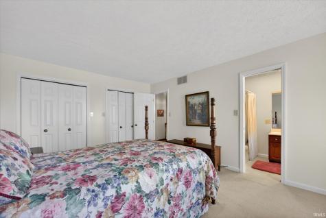 2711 S Mcmillan Court Bloomington IN 47401