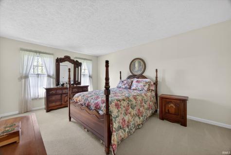 2711 S Mcmillan Court Bloomington IN 47401