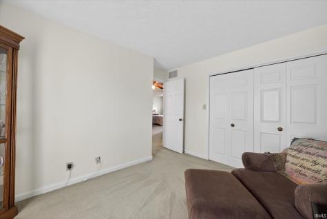 2711 S Mcmillan Court Bloomington IN 47401