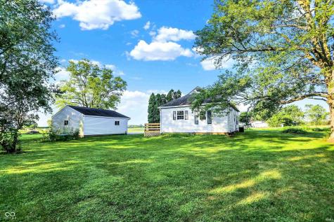 9003 N Us Highway 52 Colfax IN 46035