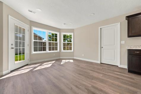 2805 W Preserve Lane Muncie IN 47304