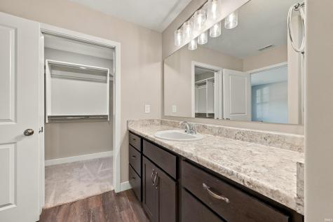 2805 W Preserve Lane Muncie IN 47304
