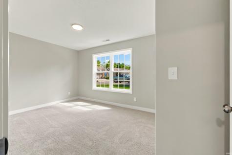 2805 W Preserve Lane Muncie IN 47304