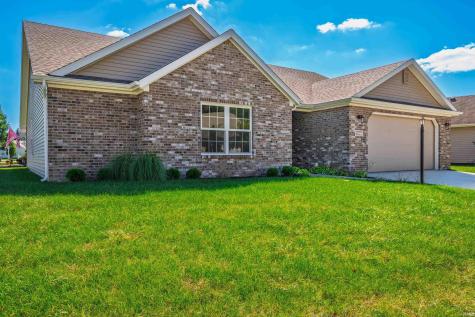 2805 W Preserve Lane Muncie IN 47304