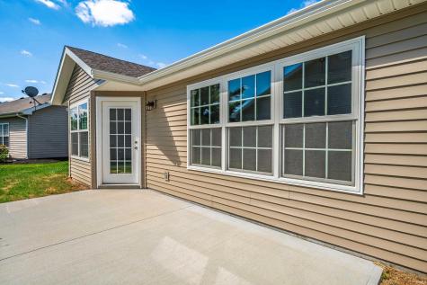 2805 W Preserve Lane Muncie IN 47304