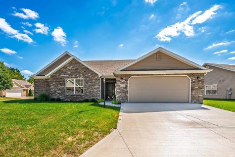 2805 W Preserve Lane Muncie IN 47304