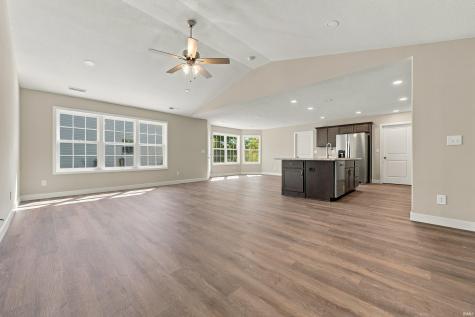 2805 W Preserve Lane Muncie IN 47304