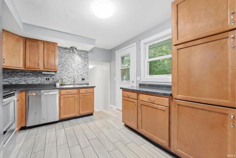3333 N Rangeline Road Huntington IN 46750