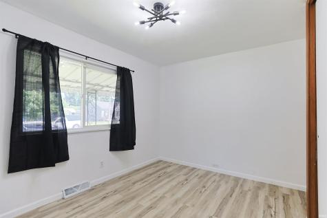 1134 Kinyon Street South Bend IN 46616