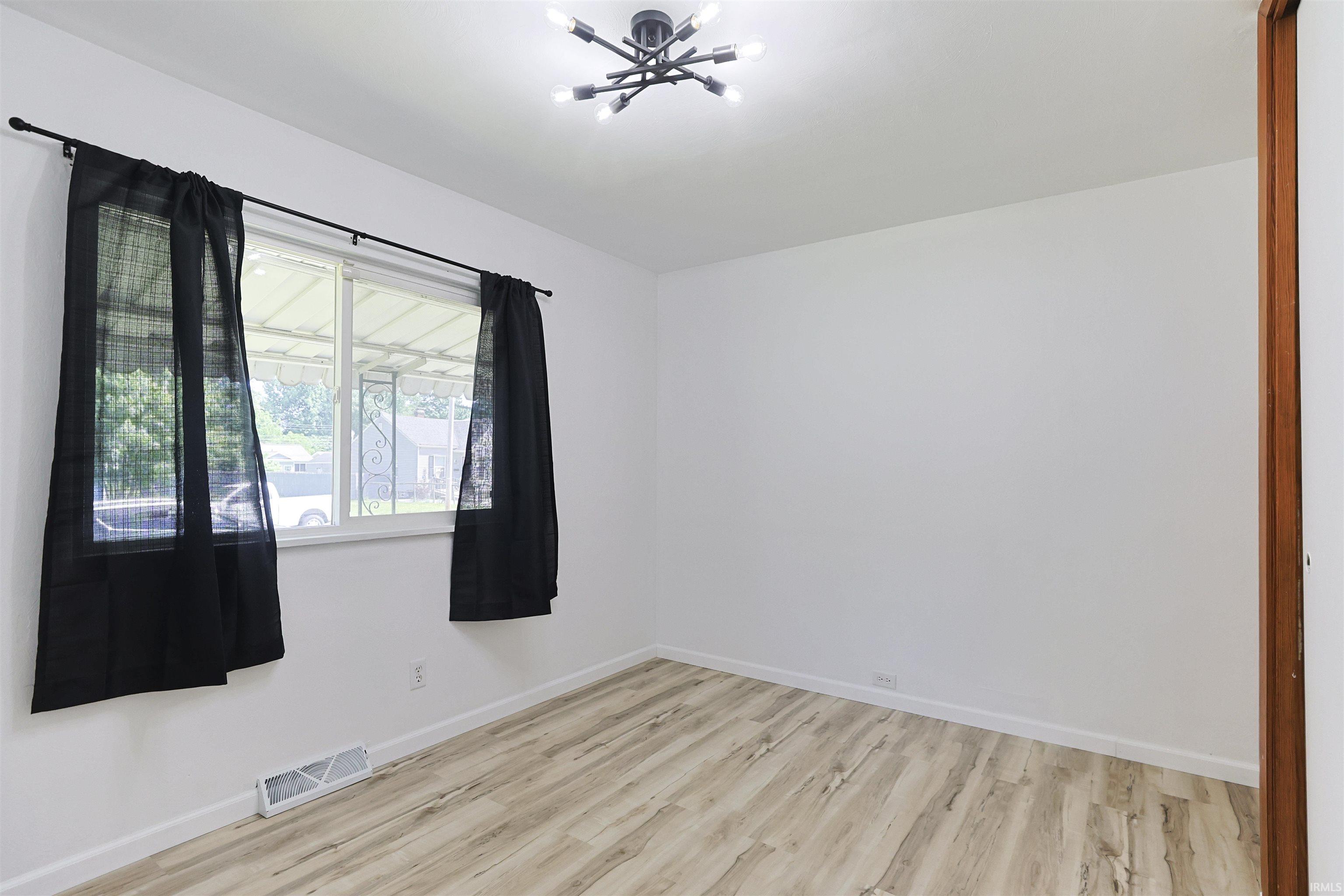 1134 Kinyon Street South Bend IN 46616