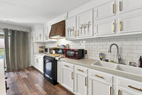 8705 Goshawk Lane Fort Wayne IN 46825