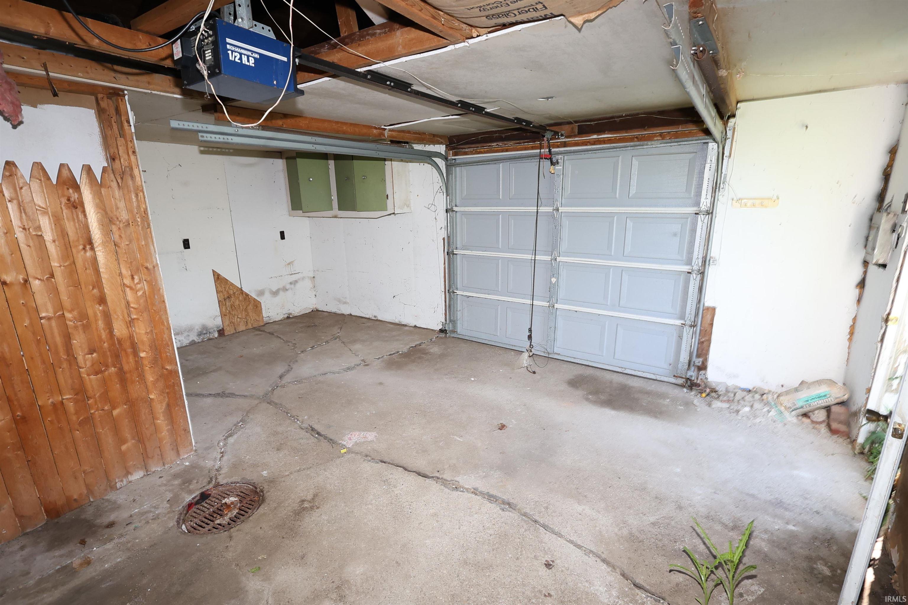 4027 Woodvale Drive South Bend IN 46614