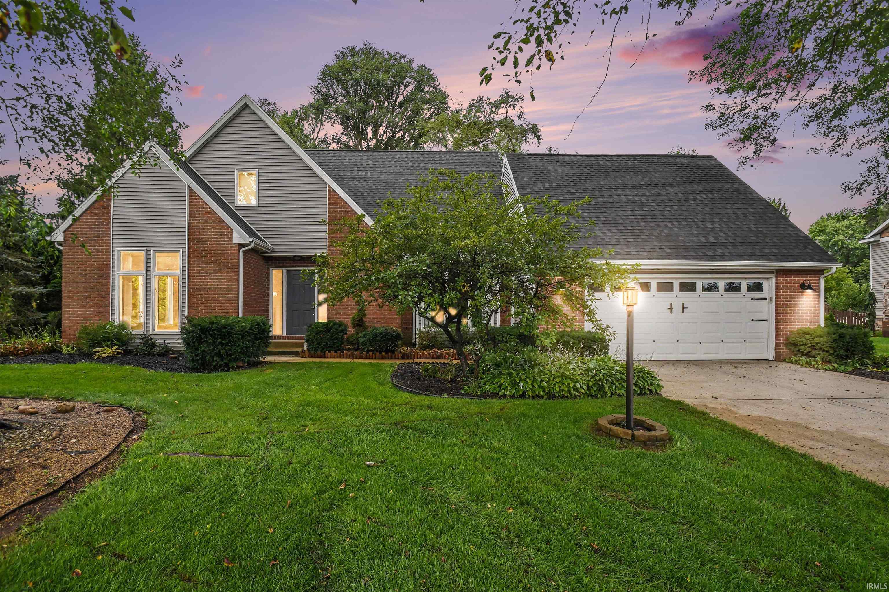 54563 Hunters Court Elkhart IN 46514