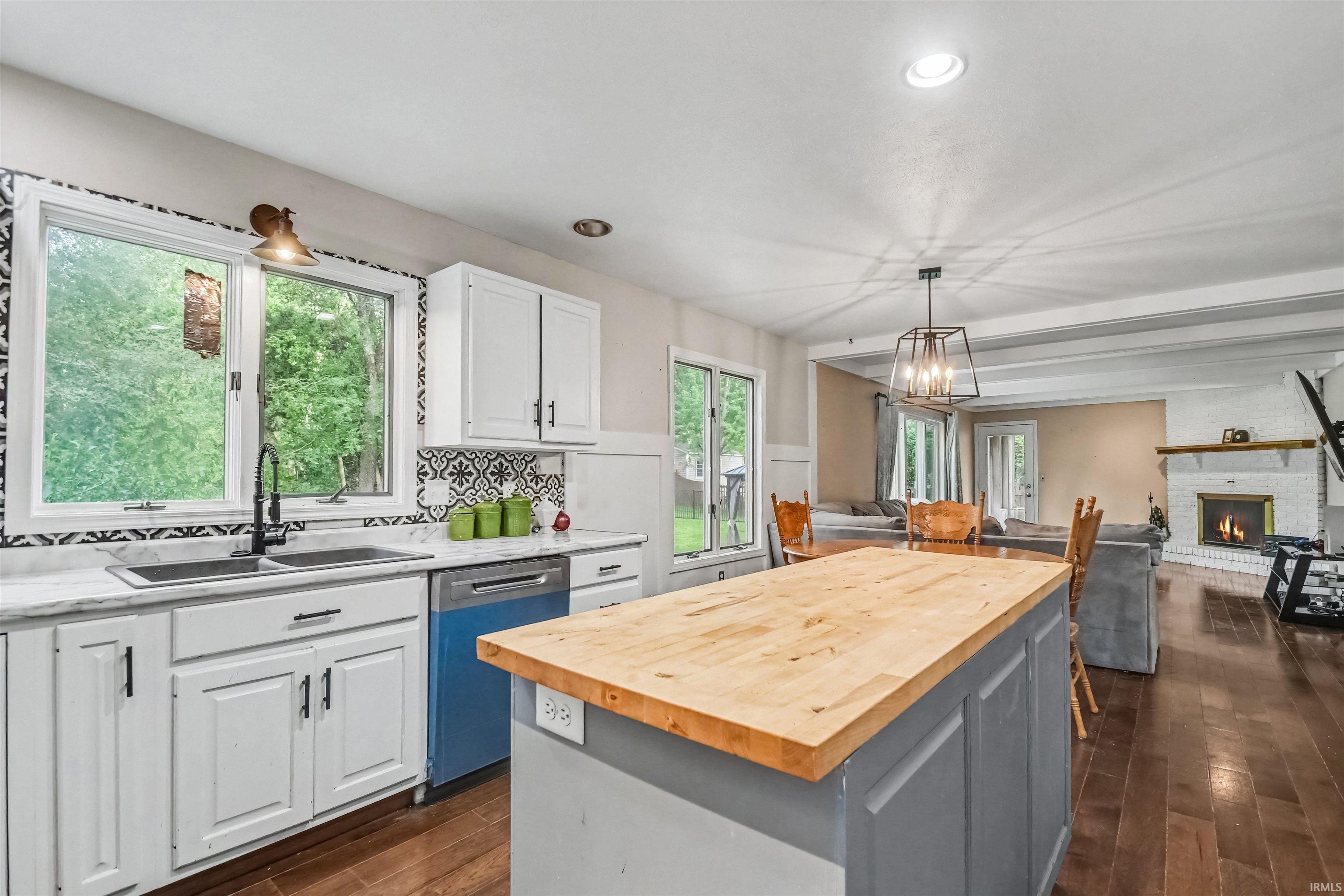 54563 Hunters Court Elkhart IN 46514
