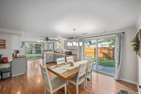 3315 Chancellor Drive Fort Wayne IN 46815
