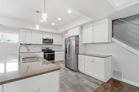 1031 Catherwood Court West Lafayette IN 47906