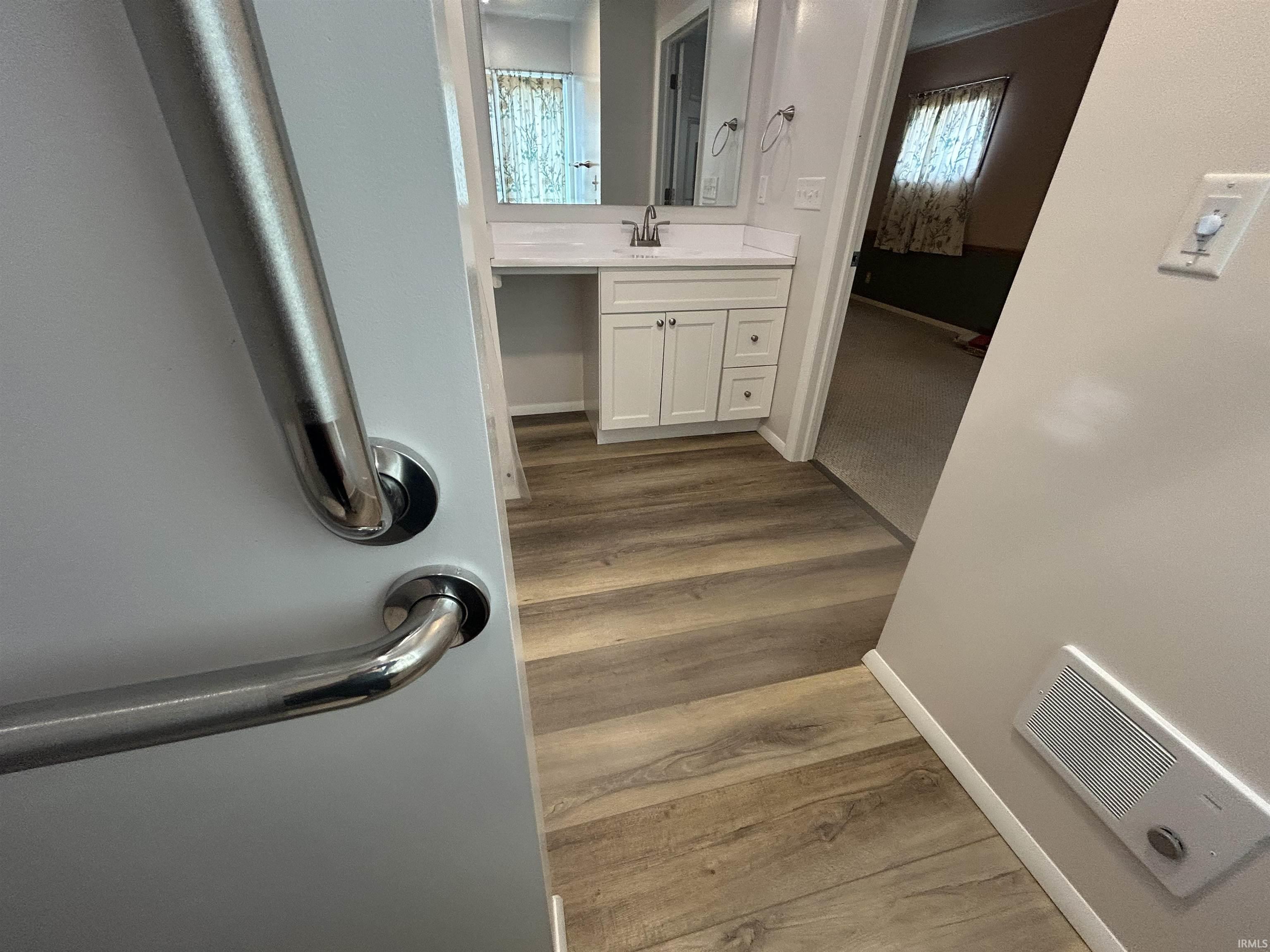 2107 Maplehurst Avenue Mishawaka IN 46545