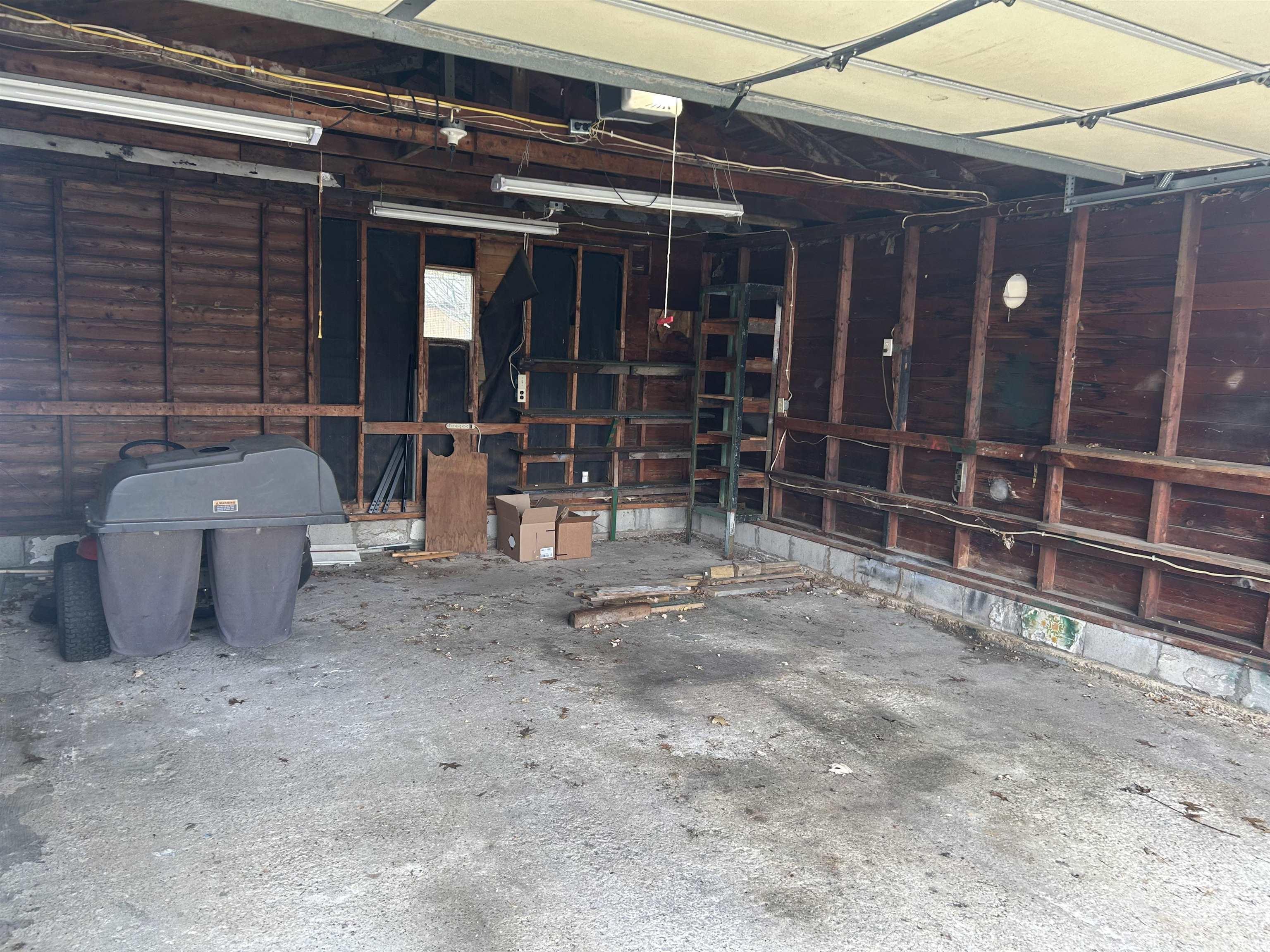 2107 Maplehurst Avenue Mishawaka IN 46545