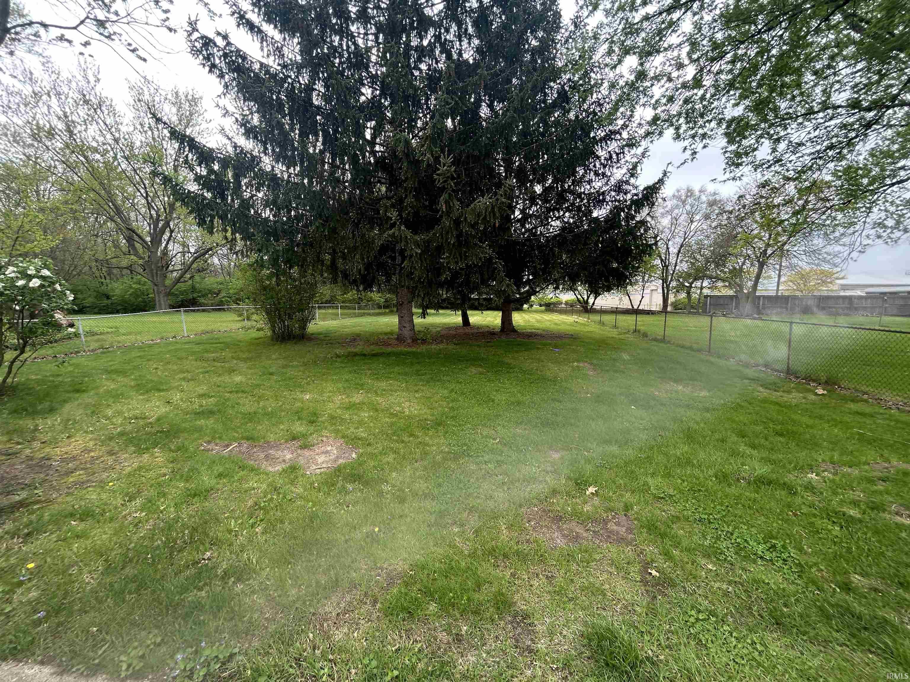 2107 Maplehurst Avenue Mishawaka IN 46545