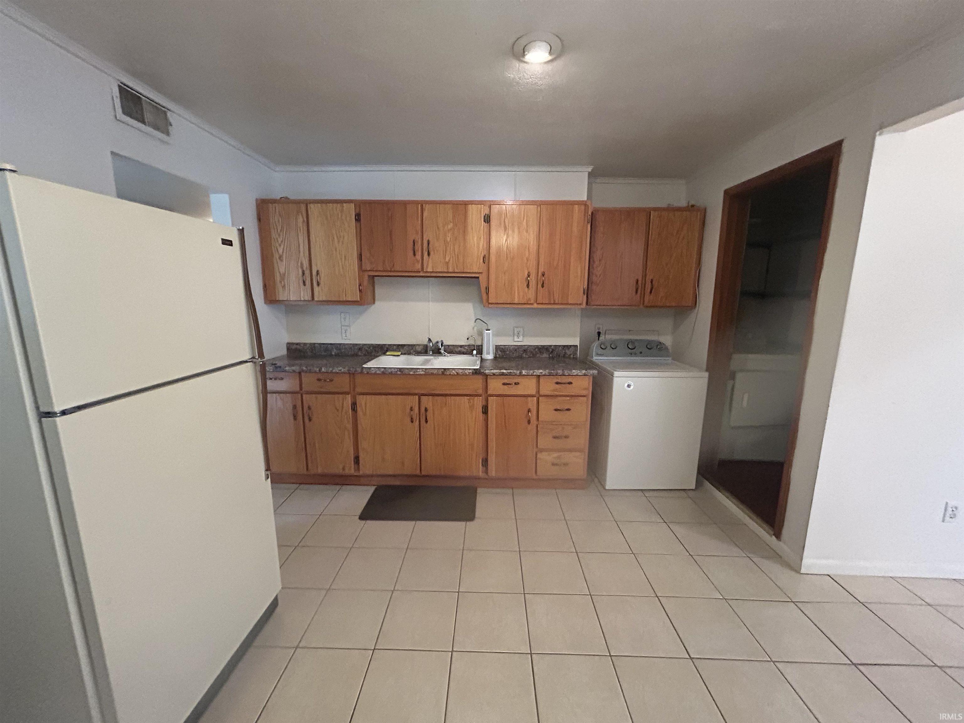2107 Maplehurst Avenue Mishawaka IN 46545